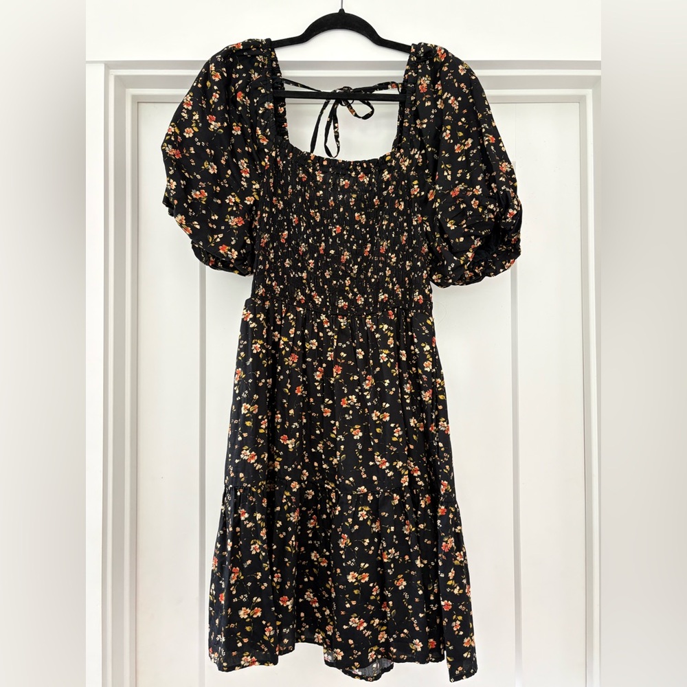 Gap Black Floral Smocked Mini Dress | Medium Tall | Puff Sleeve